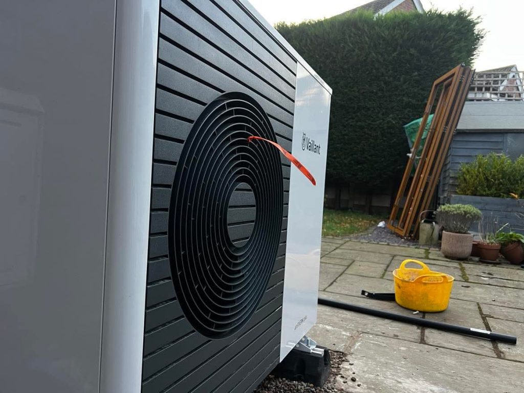 THP - Warrington HP - 420% efficiency