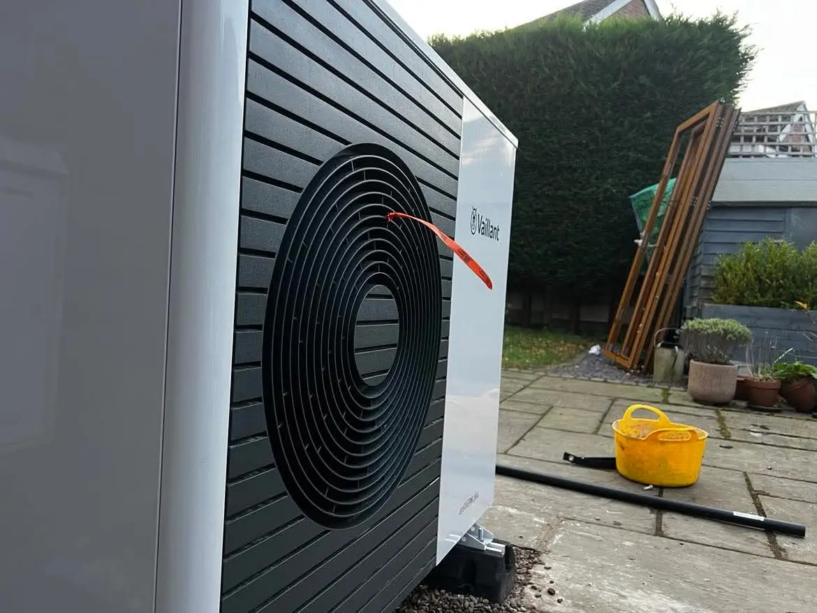 THP - Warrington HP - 420% efficiency